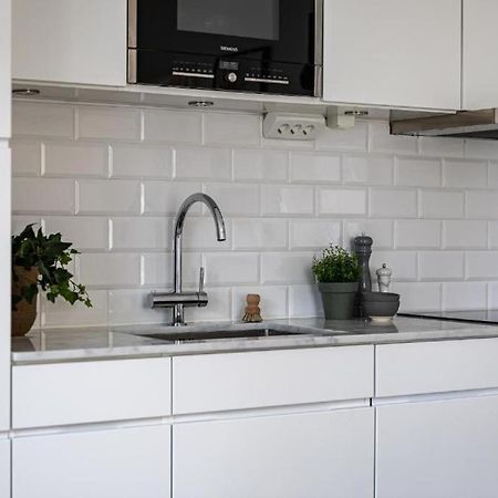 Beautiful And Modern Accommodation Near Stockholm City Eksteriør bilde